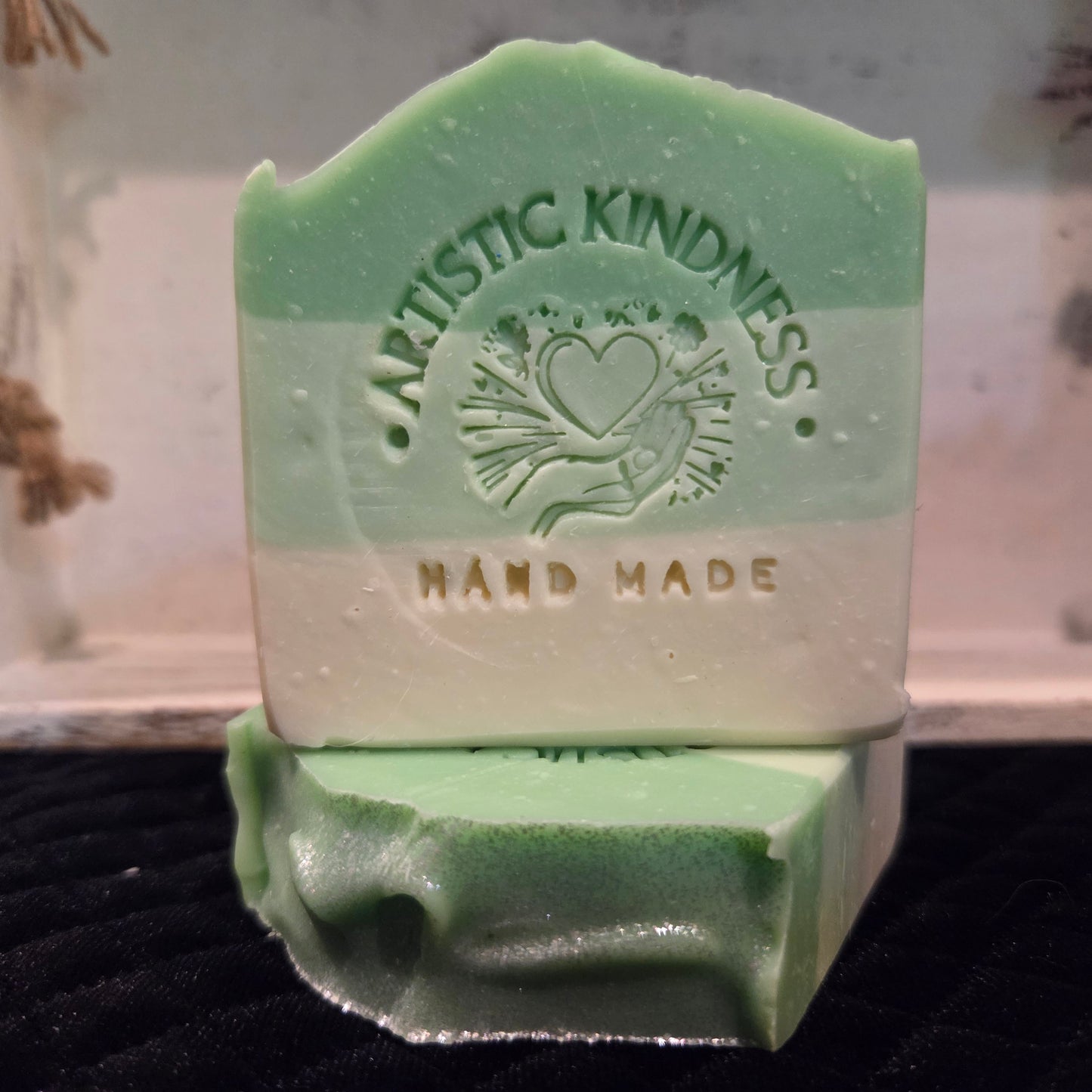 White Lily and Aloe Soap